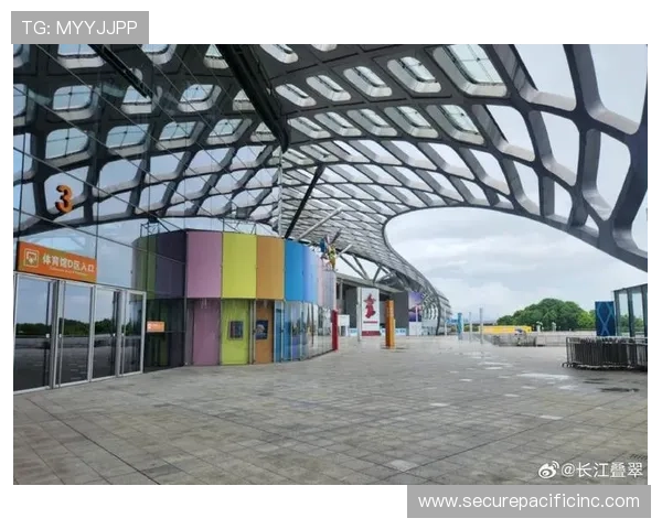 探索万象城体育场馆的多元化运动项目，满足不同年龄层的健身需求